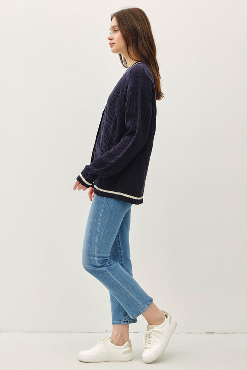 Cute Be Cool Contrast Trim Cable-Knit V-Neck Cardigan