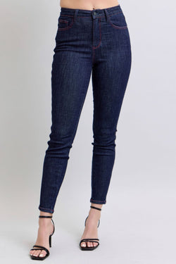 Cute Judy Blue Full Size Heart Shaped Back Pockets Skinny Jeans