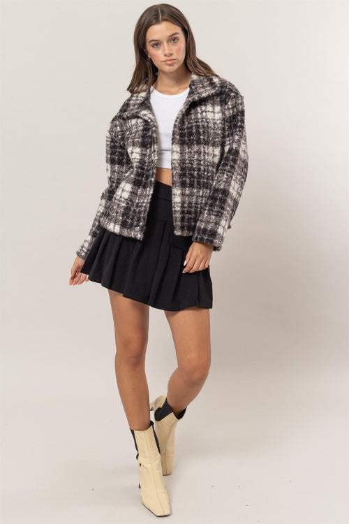 Cute HYFVE Plaid Collared Neck Boucle Jacket with Pockets