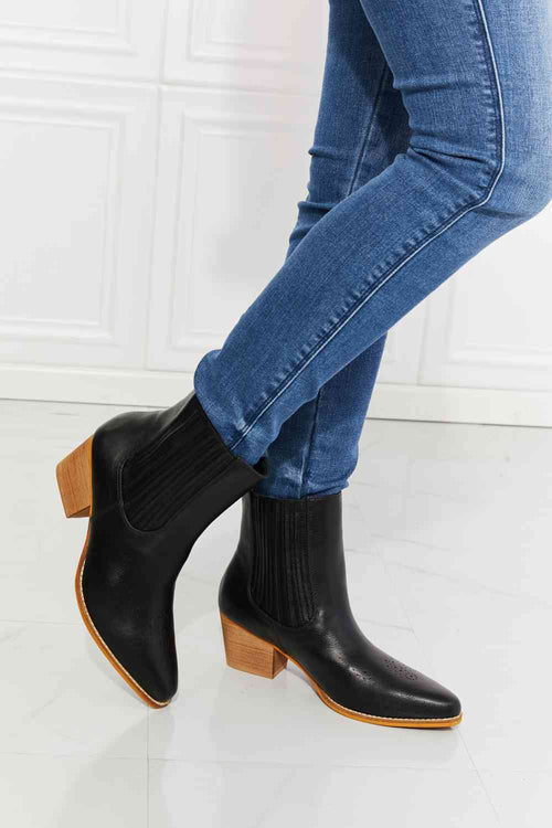 Cute MMShoes Love the Journey Stacked Heel Chelsea Boot in Black1