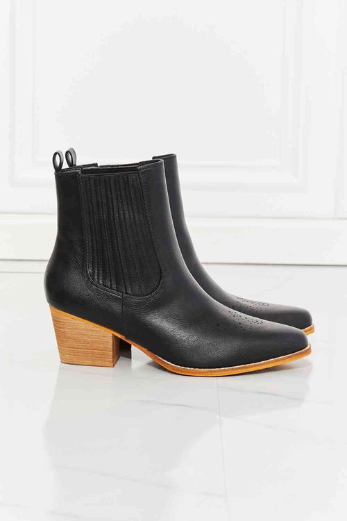 Cute MMShoes Love the Journey Stacked Heel Chelsea Boot in Black6